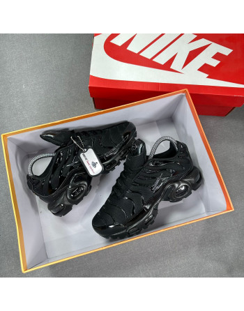 NIKE TN AAA KP