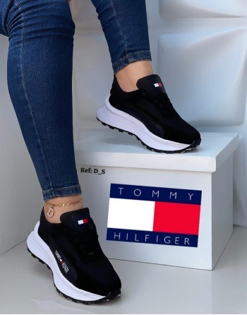 TOMMY HILFIGER