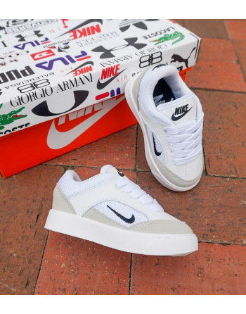 NIKE SB