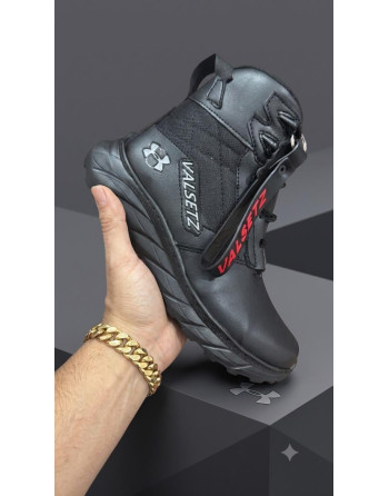 BOTA UNDER XR