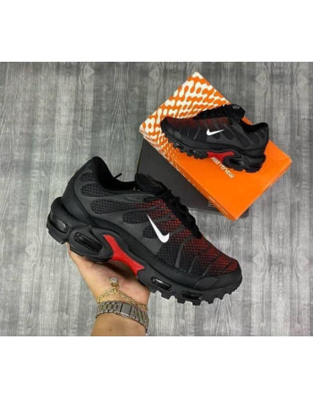 NIKE TN
