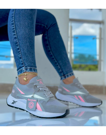 REEBOK 2.0